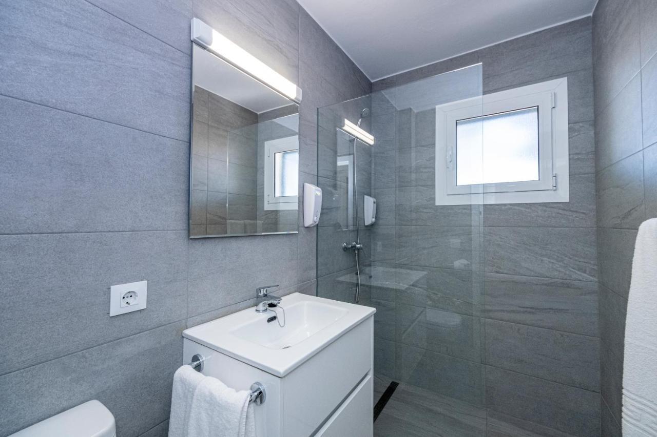 Apartamentos Llebeig Ciutadella  Exterior foto